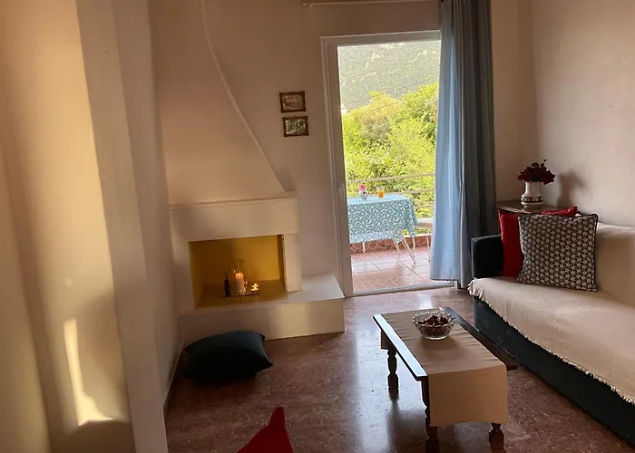 Appartement Holidays Near The Kamena Vourla