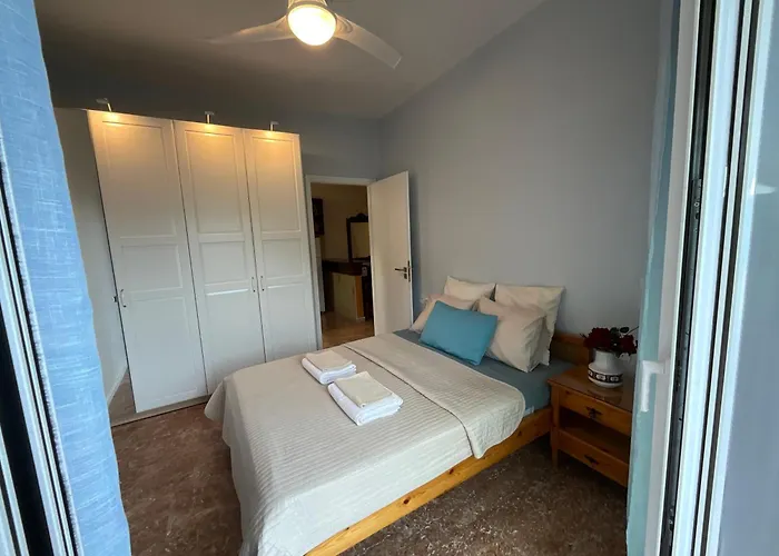 Appartement Holidays Near The Kamena Vourla